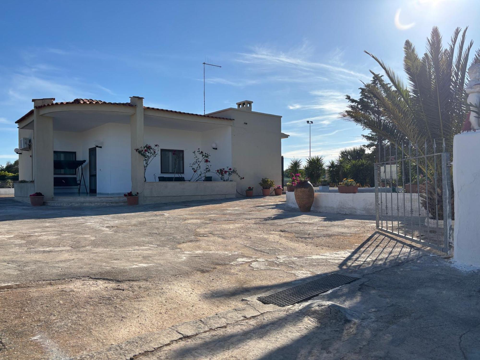 Lilly'S House Villa Torre Santa Sabina Kültér fotó